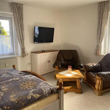Ferienwohnung-hainberg * Ebersbach-Neugersdorf